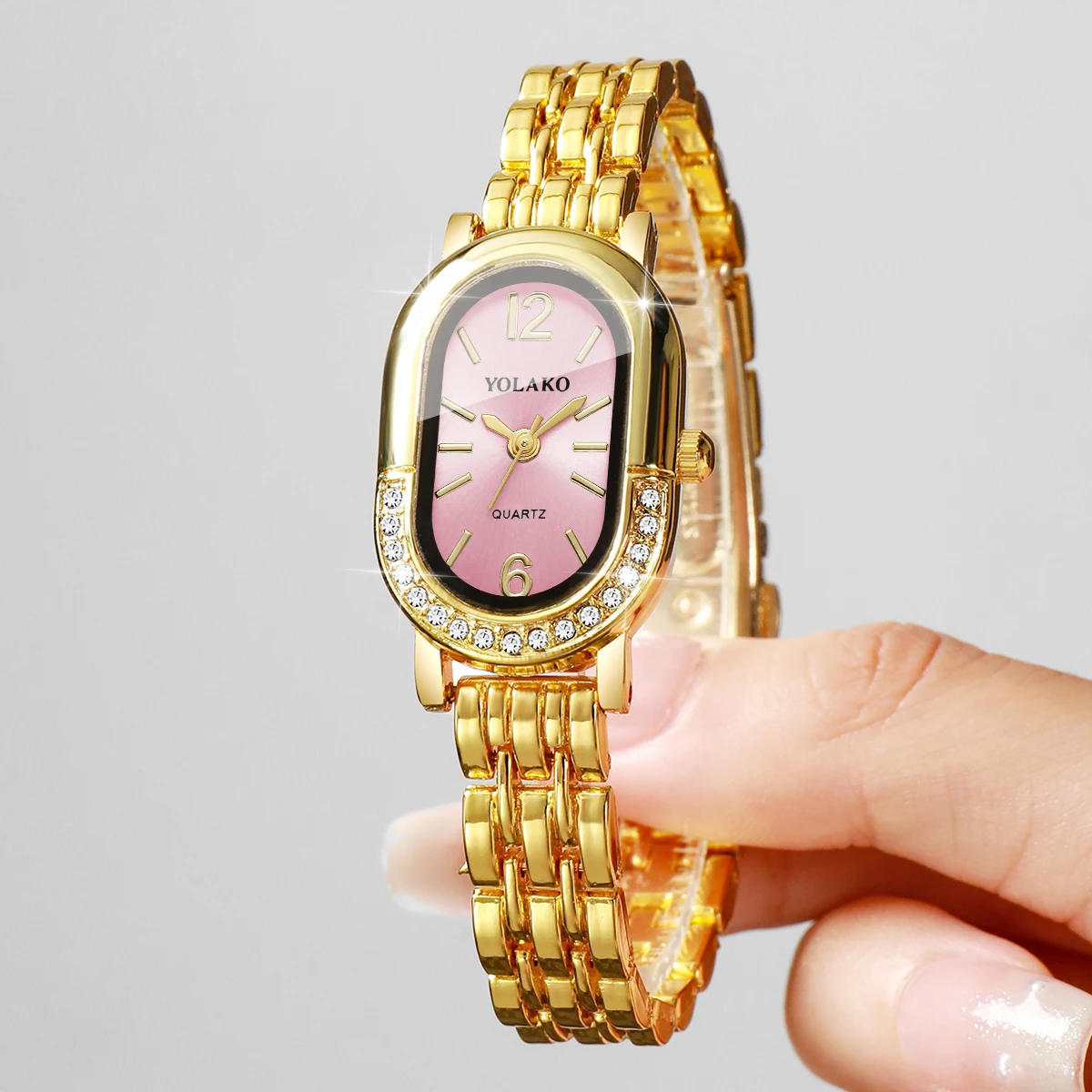 Luxuriöse Strass-Damen-Quarzuh – Luxury Watch Organizer Bewertung und Preis