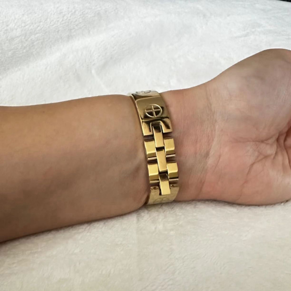 Luxus-Edelstahlarmband für App – Luxury Watch Ap Bewertung und Preis