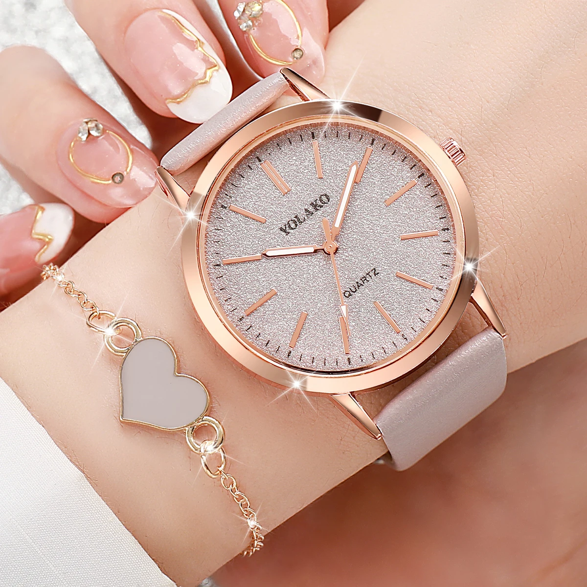2-teiliges Set Modische Damenu – Open Heart Watch Bewertung und Preis