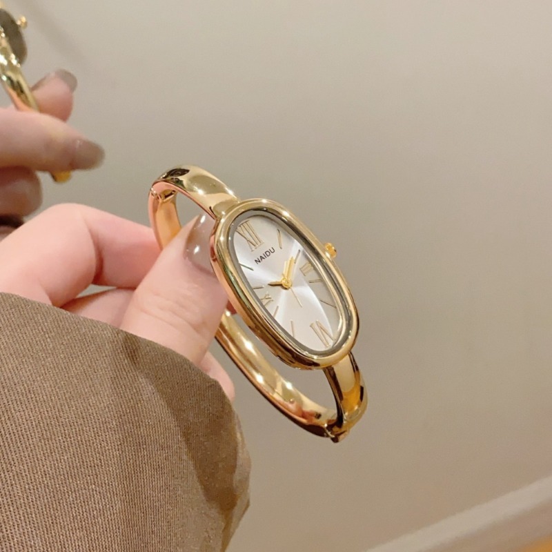 Hochwertige Damen-Quarzuhr im  – Quiet Luxury Watch Bewertung und Preis