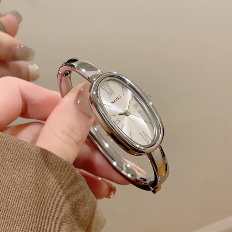 Hochwertige Damen-Quarzuhr im  – Quiet Luxury Watch Bewertung und Preis